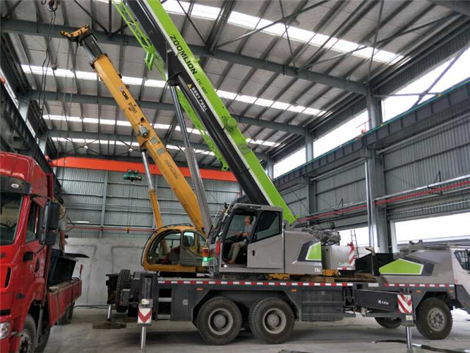 镇海区高空车出租需要注意哪些安全事项？